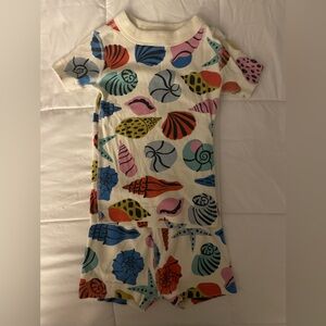 Hanna Andersson shortie pajama 3T seashell print